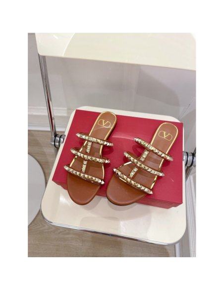 Valentino slippers 025,Valentino Slippers,Slides Slippers,More Brands
