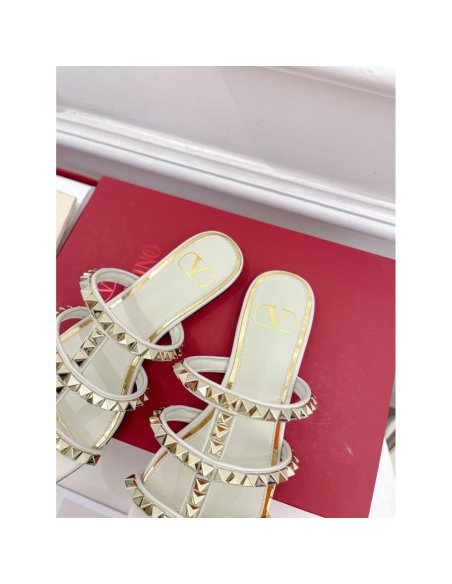 Valentino slippers 027,Valentino Slippers,Slides Slippers,More Brands