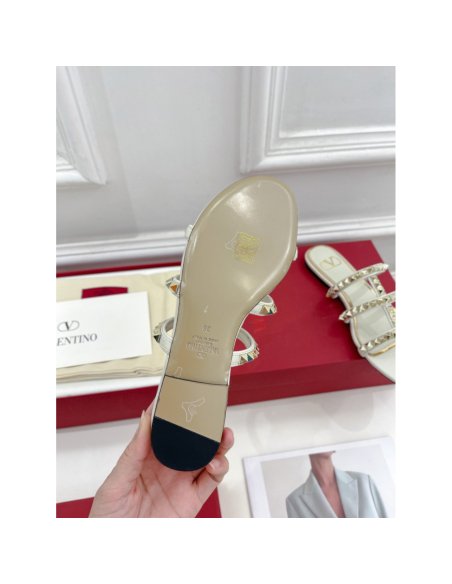 Valentino slippers 027,Valentino Slippers,Slides Slippers,More Brands