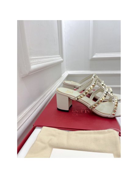 Valentino slippers 032,Valentino Slippers,Slides Slippers,More Brands