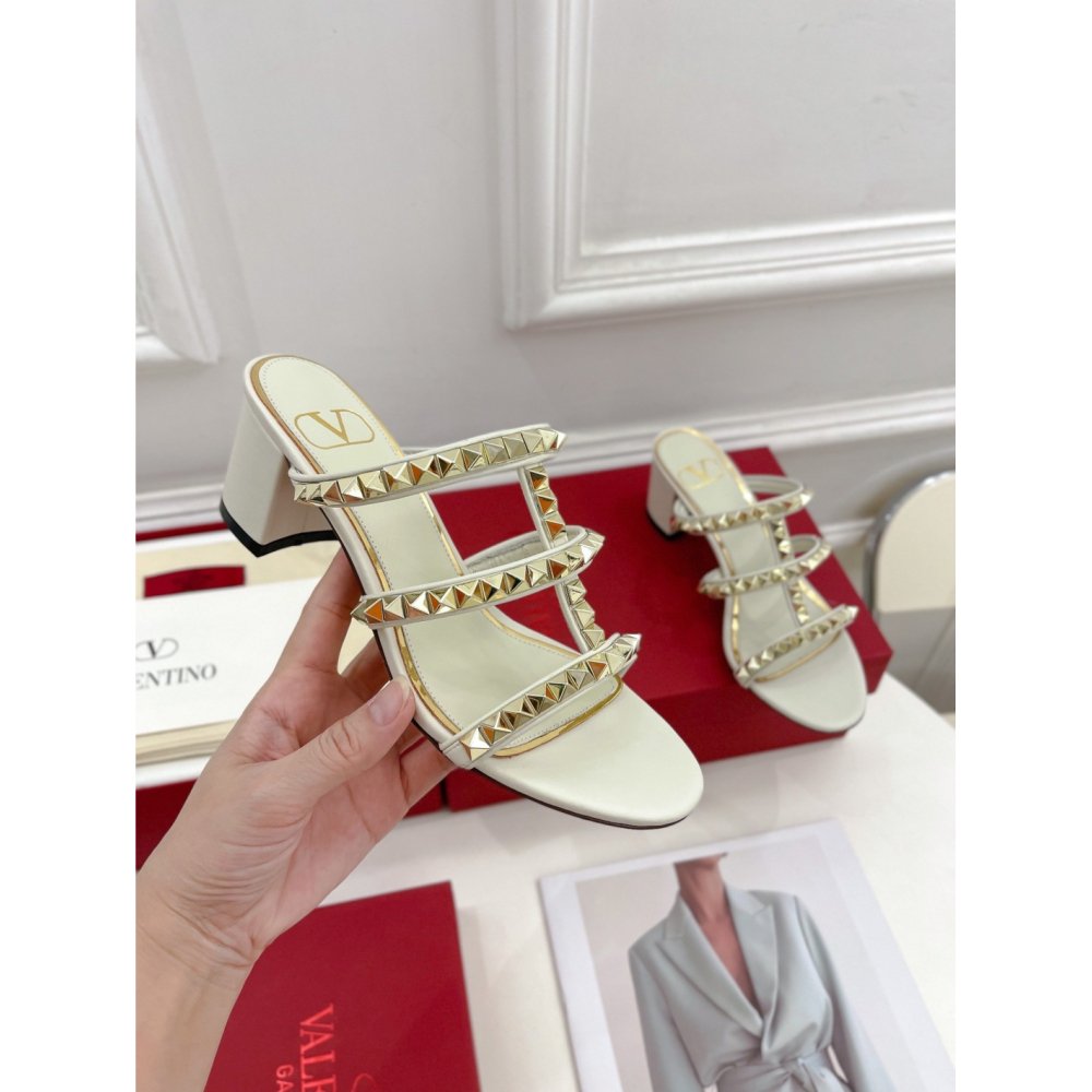 Valentino slippers 032,Valentino Slippers,Slides Slippers,More Brands