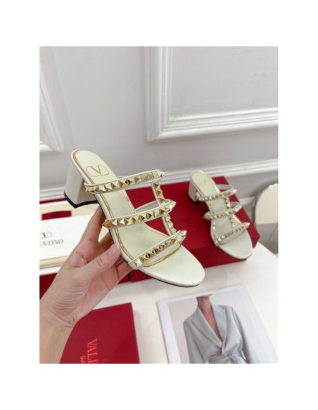 Valentino slippers 032,Valentino Slippers,Slides Slippers,More Brands