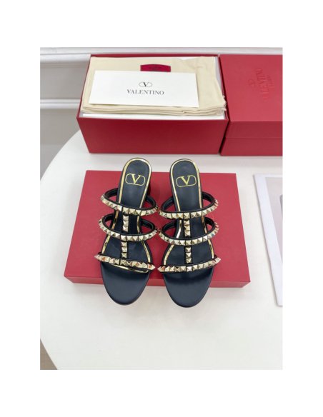 Valentino slippers 033,Valentino Slippers,Slides Slippers,More Brands