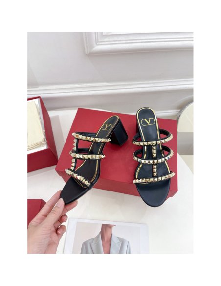 Valentino slippers 033,Valentino Slippers,Slides Slippers,More Brands