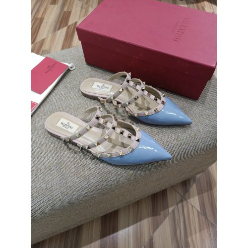 Valentino slippers 082,Valentino Slippers,Slides Slippers,More Brands