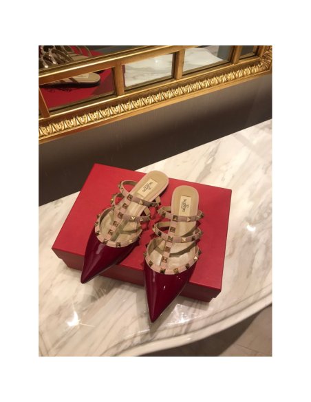 Valentino slippers 083,Valentino Slippers,Slides Slippers,More Brands