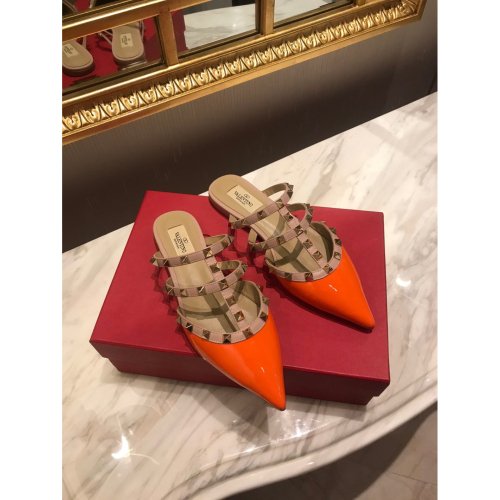 Valentino slippers 084,Valentino Slippers,Slides Slippers,More Brands