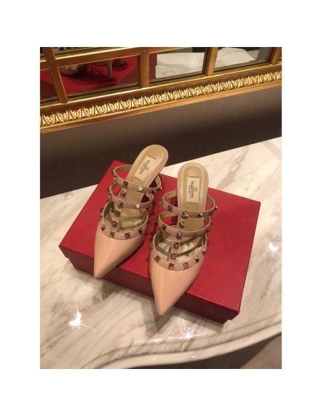 Valentino slippers 086,Valentino Slippers,Slides Slippers,More Brands