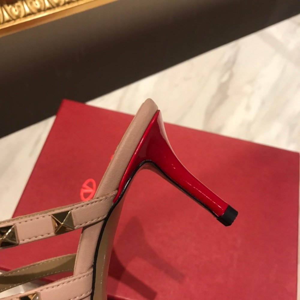 Valentino slippers 087,Valentino Slippers,Slides Slippers,More Brands