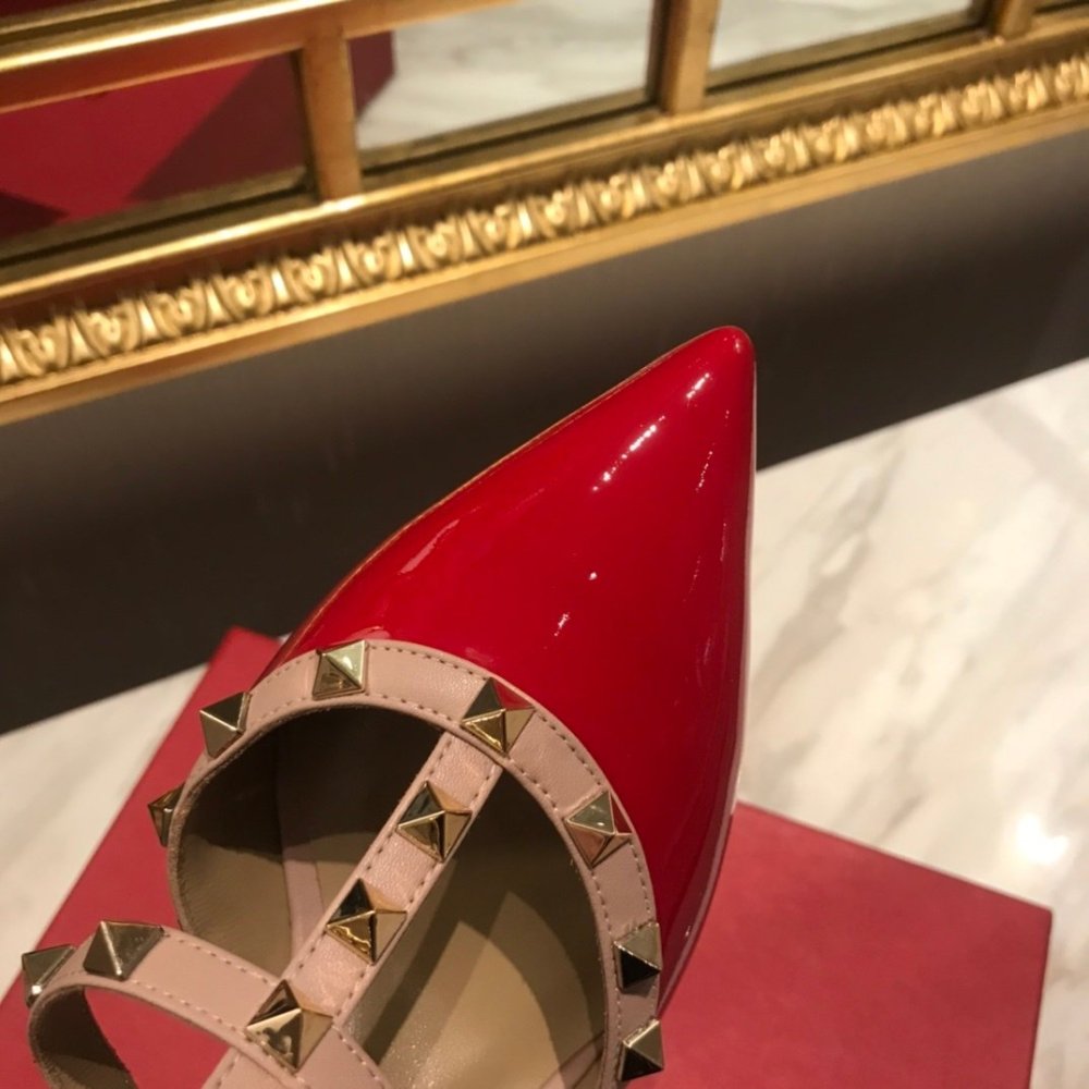 Valentino slippers 087,Valentino Slippers,Slides Slippers,More Brands