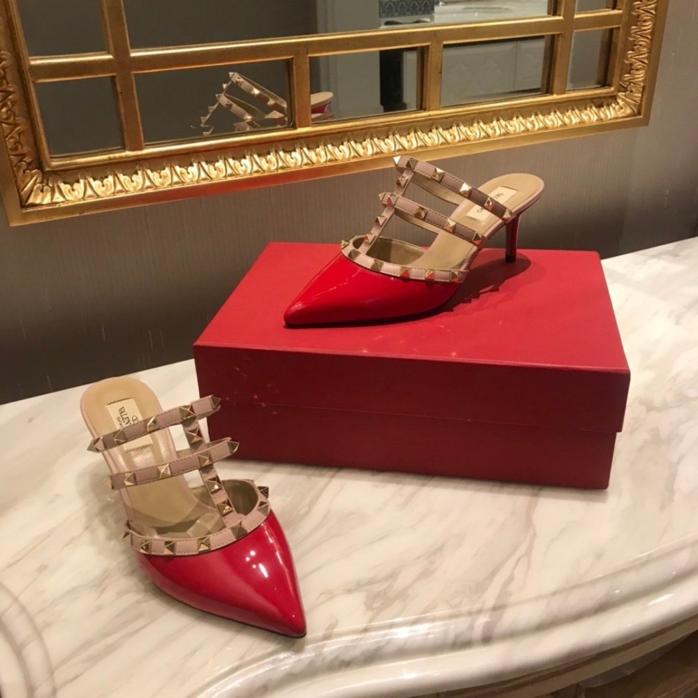 Valentino slippers 087,Valentino Slippers,Slides Slippers,More Brands