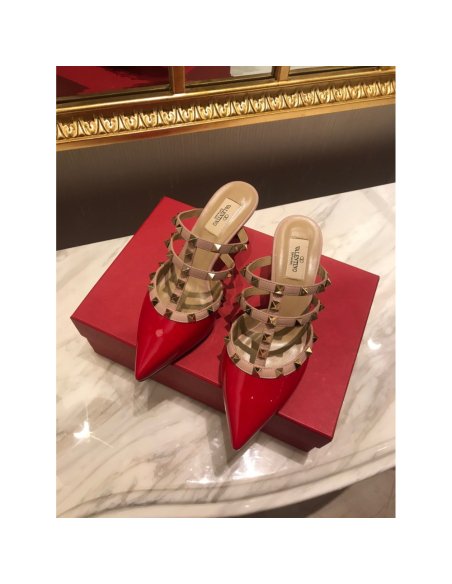 Valentino slippers 087,Valentino Slippers,Slides Slippers,More Brands