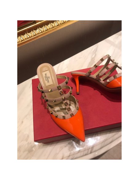 Valentino slippers 090,Valentino Slippers,Slides Slippers,More Brands