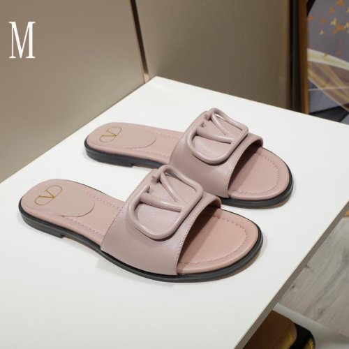 Valentino slippers 119,Valentino Slippers,Slides Slippers,More Brands