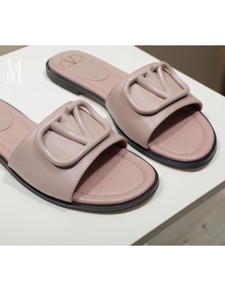 Valentino slippers 119,Valentino Slippers,Slides Slippers,More Brands