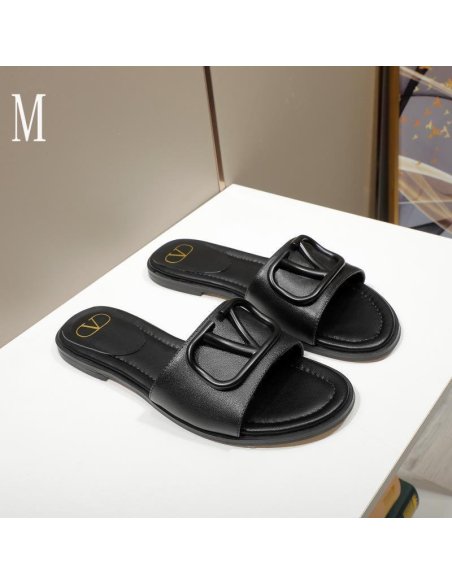 Valentino slippers 120,Valentino Slippers,Slides Slippers,More Brands