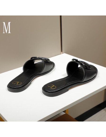 Valentino slippers 120,Valentino Slippers,Slides Slippers,More Brands