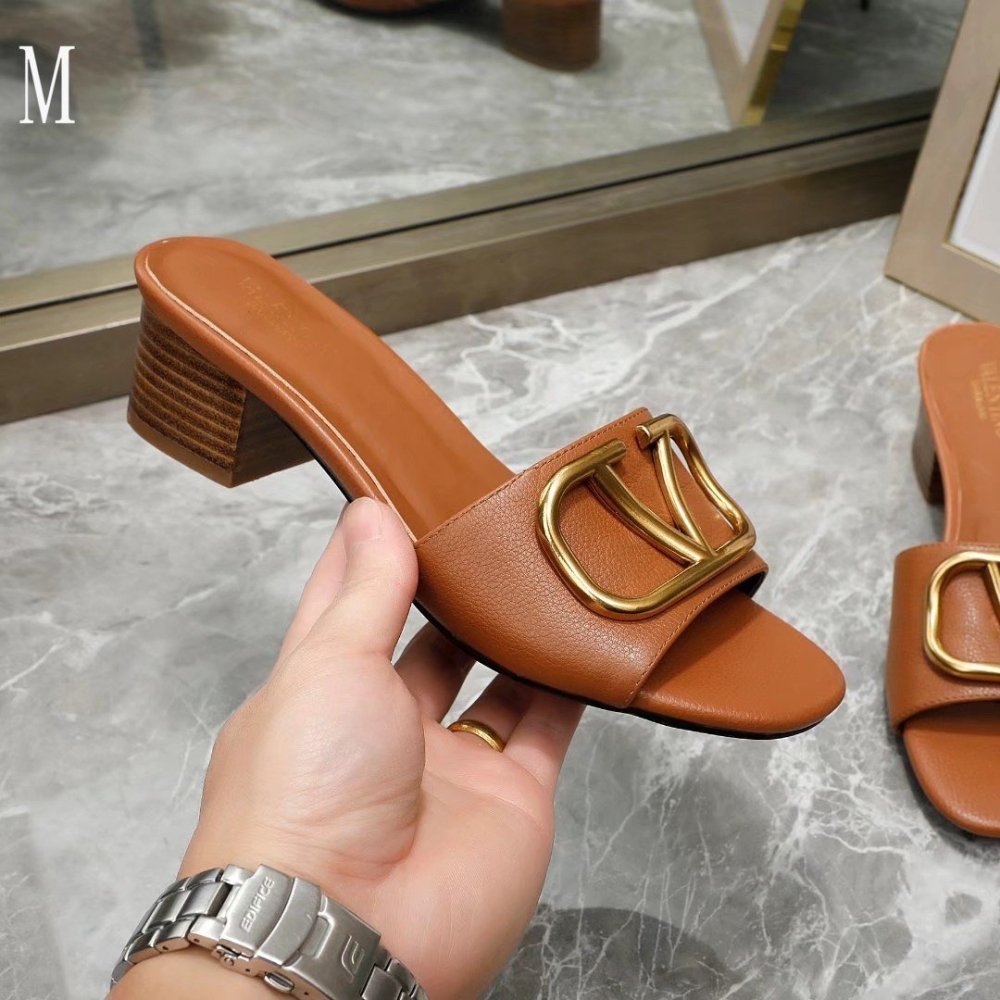 Valentino slippers 122,Valentino Slippers,Slides Slippers,More Brands