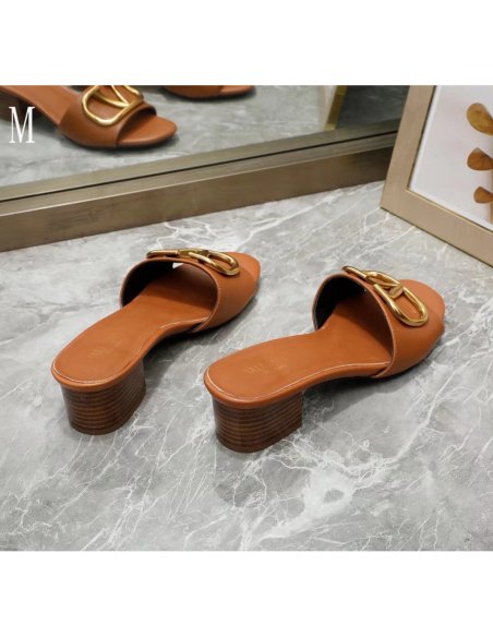 Valentino slippers 122,Valentino Slippers,Slides Slippers,More Brands