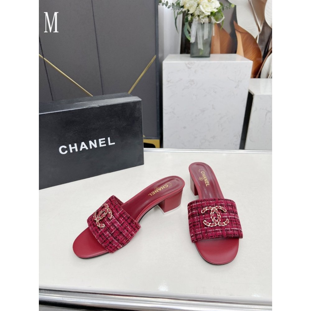 Chanel Slippers 112,Chanel Slippers,Slides Slippers,More Brands