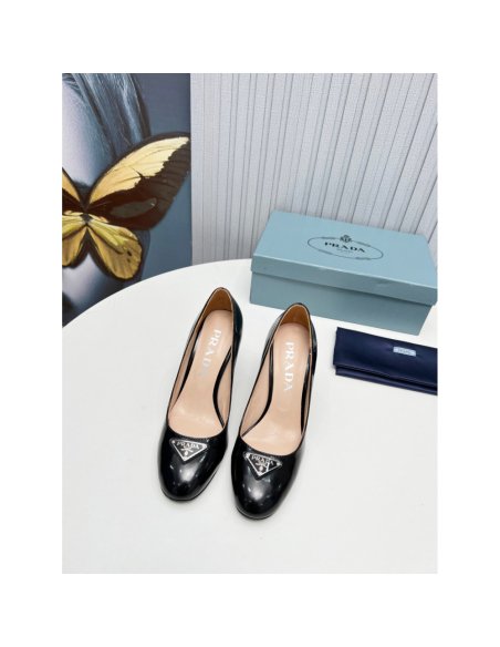 Cheap Reps Prada Pumps 85mm In Black Patent Leather