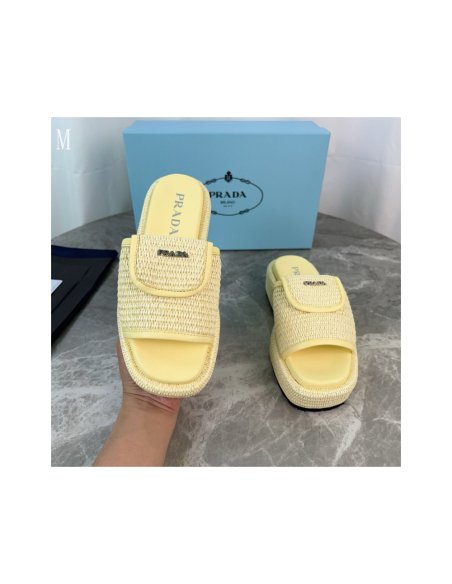 Prada Slippers 077