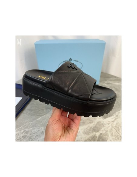 Prada Slippers 080