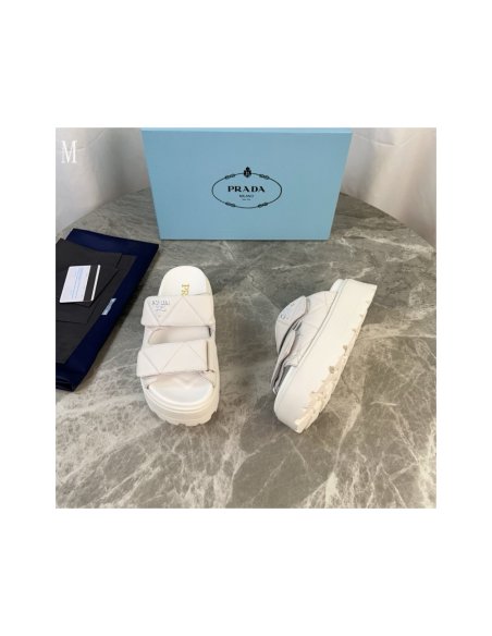 Prada Slippers 086
