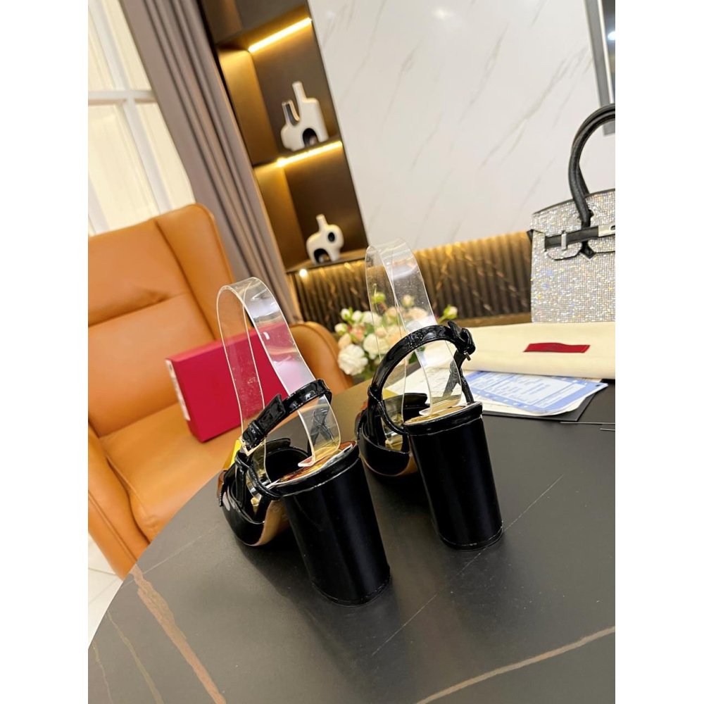 Cheap Reps Valentino One Stud Slingback Pumps 100mm In Black Patent Calfskin