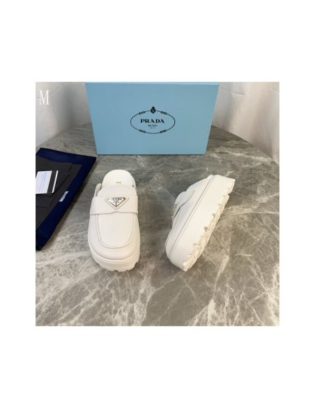 Prada Slippers 090
