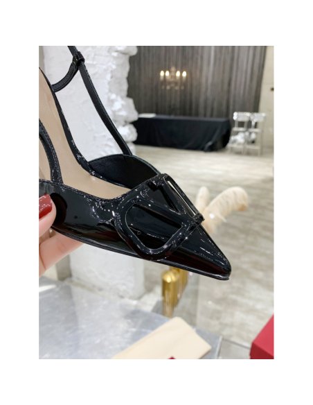 Cheap Reps Valentino Vlogo Slingback Pumps 80mm In Black Patent Leather