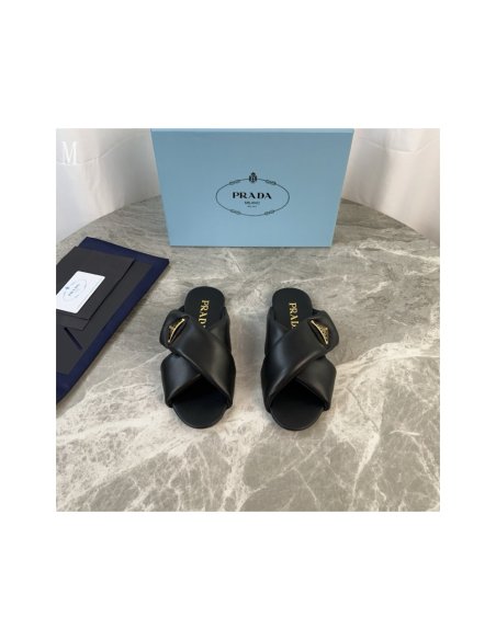Prada Slippers 100