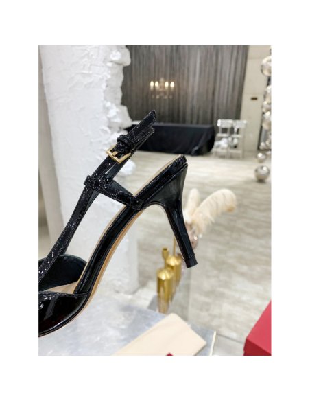 Cheap Reps Valentino Vlogo Slingback Pumps 80mm In Black Patent Leather