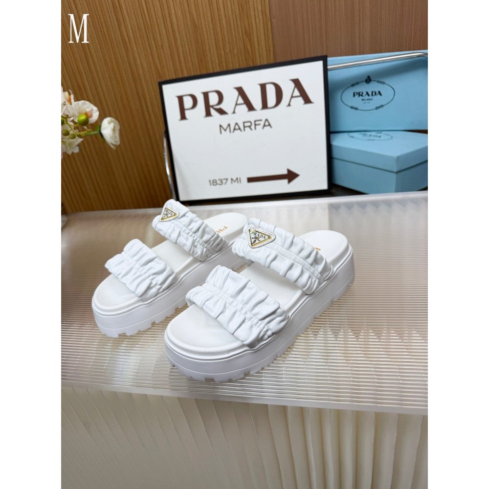 Prada Slippers 142