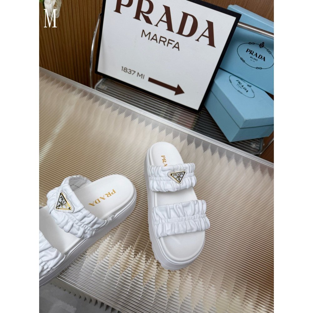 Prada Slippers 142