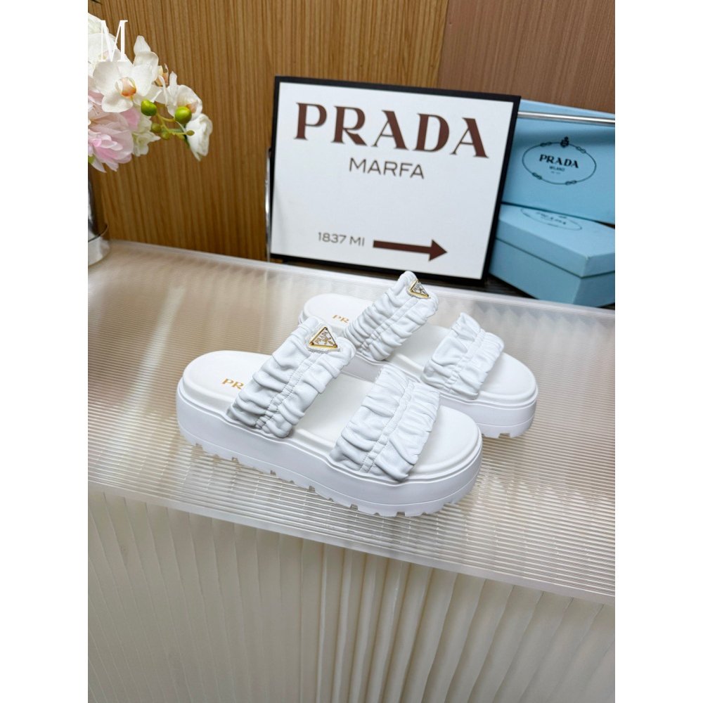 Prada Slippers 142