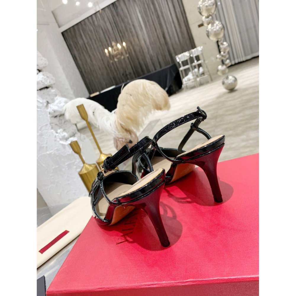 Cheap Reps Valentino Vlogo Slingback Pumps 80mm In Black Patent Leather