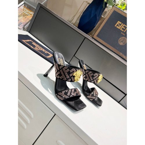 Versace slippers 060,Versace Slides,Slides Slippers,More Brands