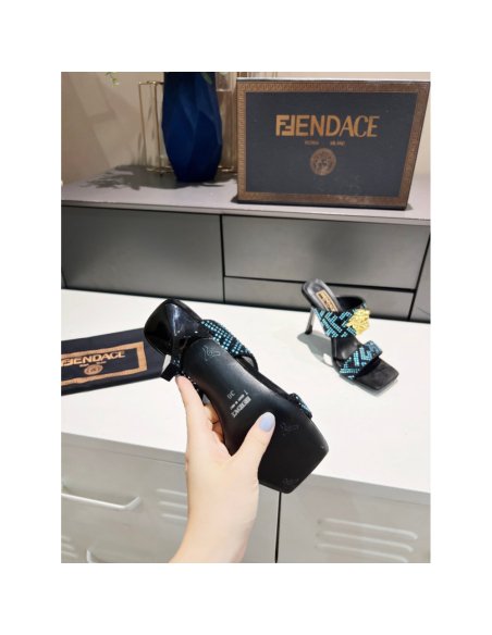 Versace slippers 062,Versace Slides,Slides Slippers,More Brands