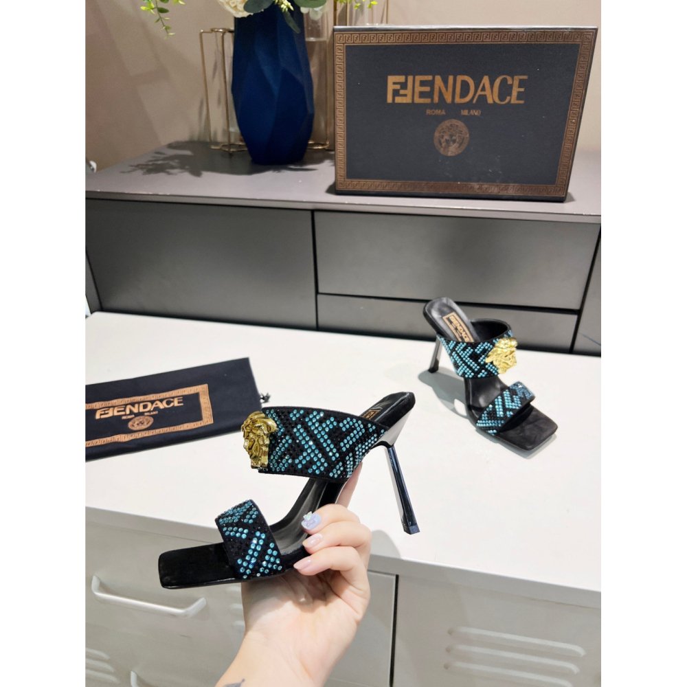 Versace slippers 062,Versace Slides,Slides Slippers,More Brands