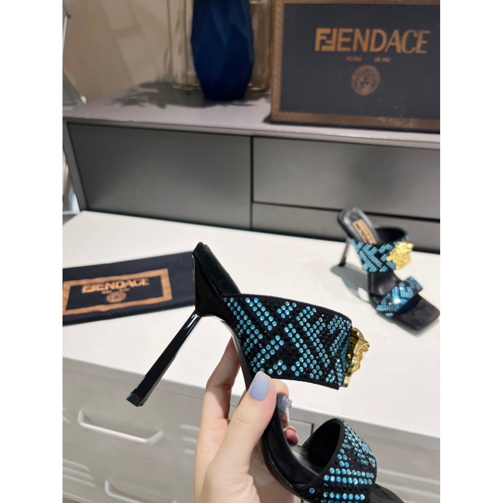 Versace slippers 062,Versace Slides,Slides Slippers,More Brands
