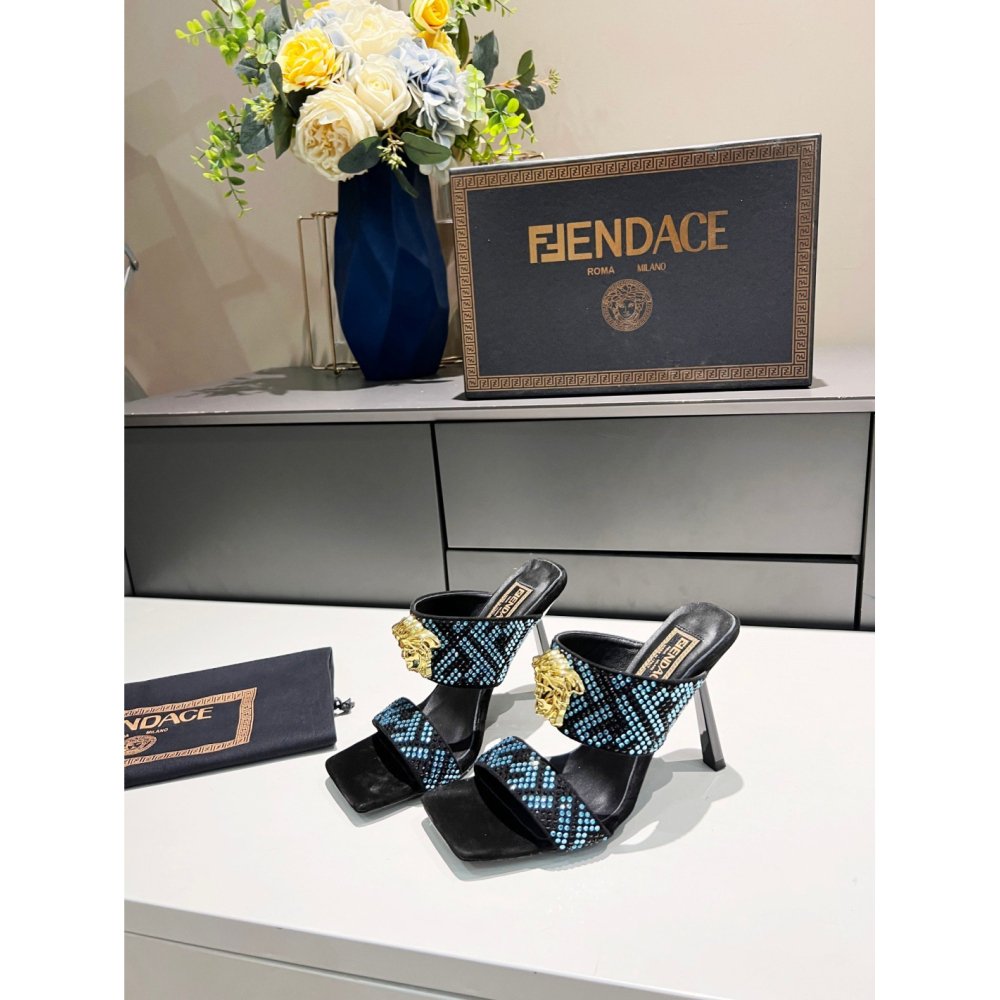 Versace slippers 062,Versace Slides,Slides Slippers,More Brands