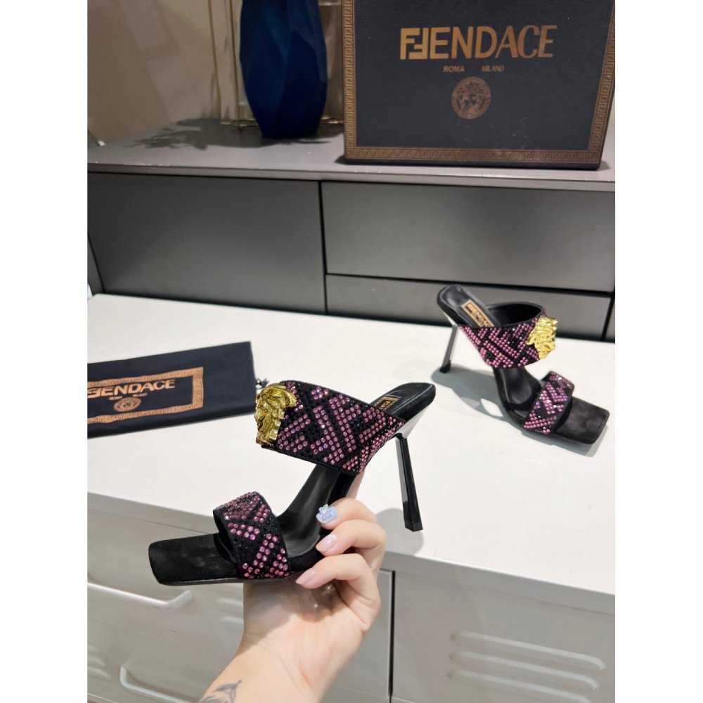 Versace slippers 063,Versace Slides,Slides Slippers,More Brands