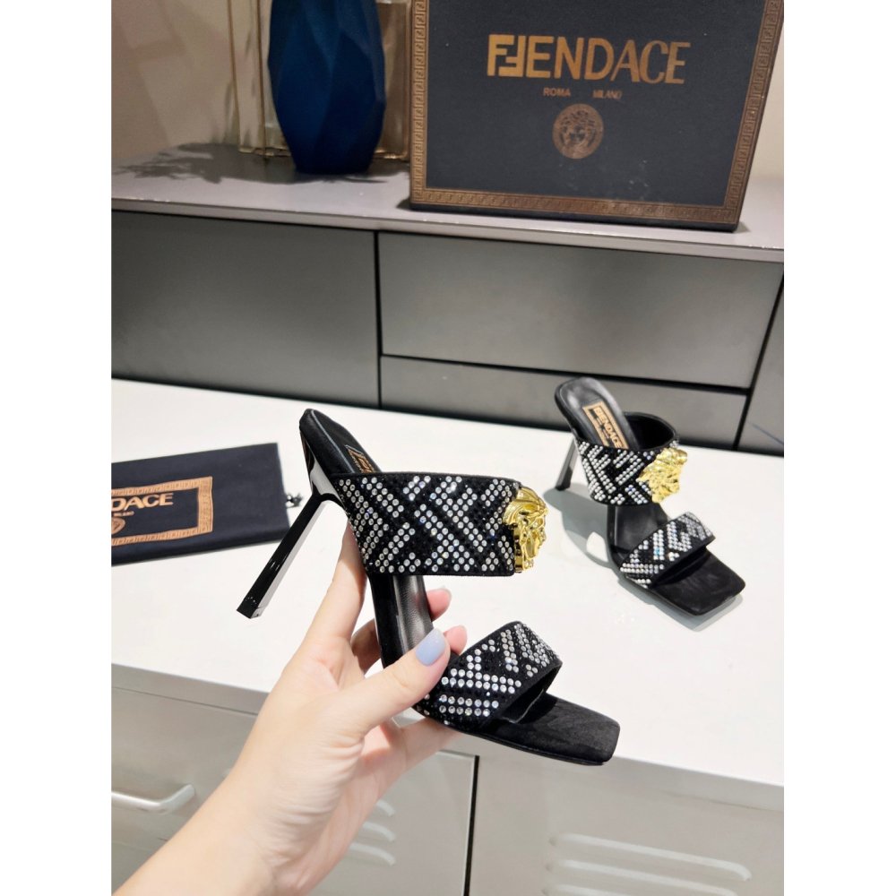 Versace slippers 064,Versace Slides,Slides Slippers,More Brands