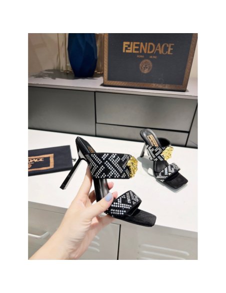 Versace slippers 064,Versace Slides,Slides Slippers,More Brands