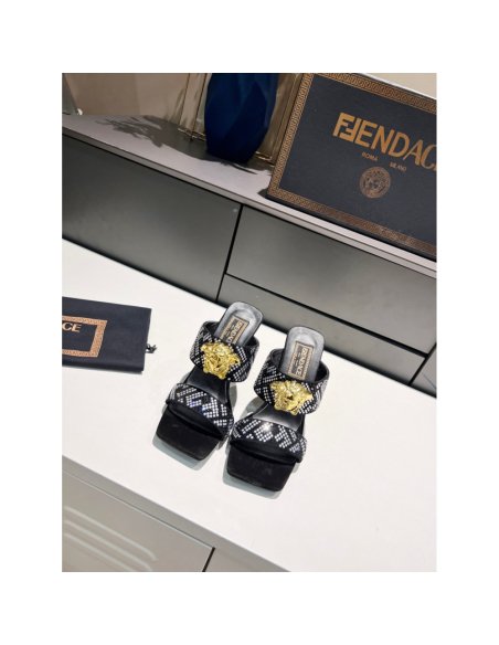 Versace slippers 064,Versace Slides,Slides Slippers,More Brands