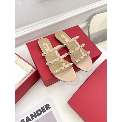 Valentino slippers 045,Valentino Slippers,Slides Slippers,More Brands