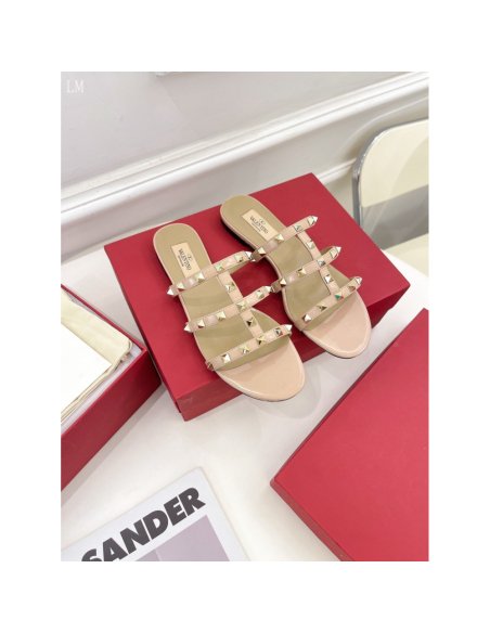 Valentino slippers 045,Valentino Slippers,Slides Slippers,More Brands