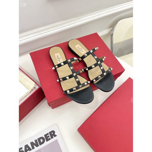 Valentino slippers 046,Valentino Slippers,Slides Slippers,More Brands
