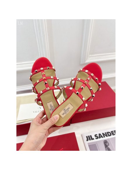 Valentino slippers 048,Valentino Slippers,Slides Slippers,More Brands